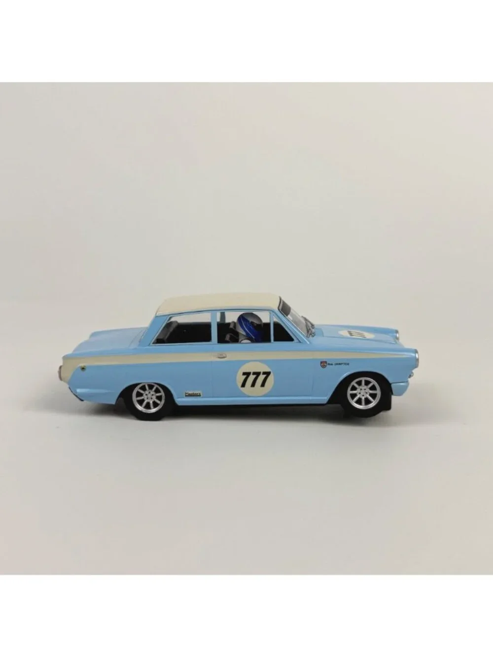 Scalextric Slot Car Ford Lotus Cortina C4330 Jordan Racing Team Mark Sumpter 777